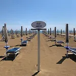 Szálloda Airone (adults Only)